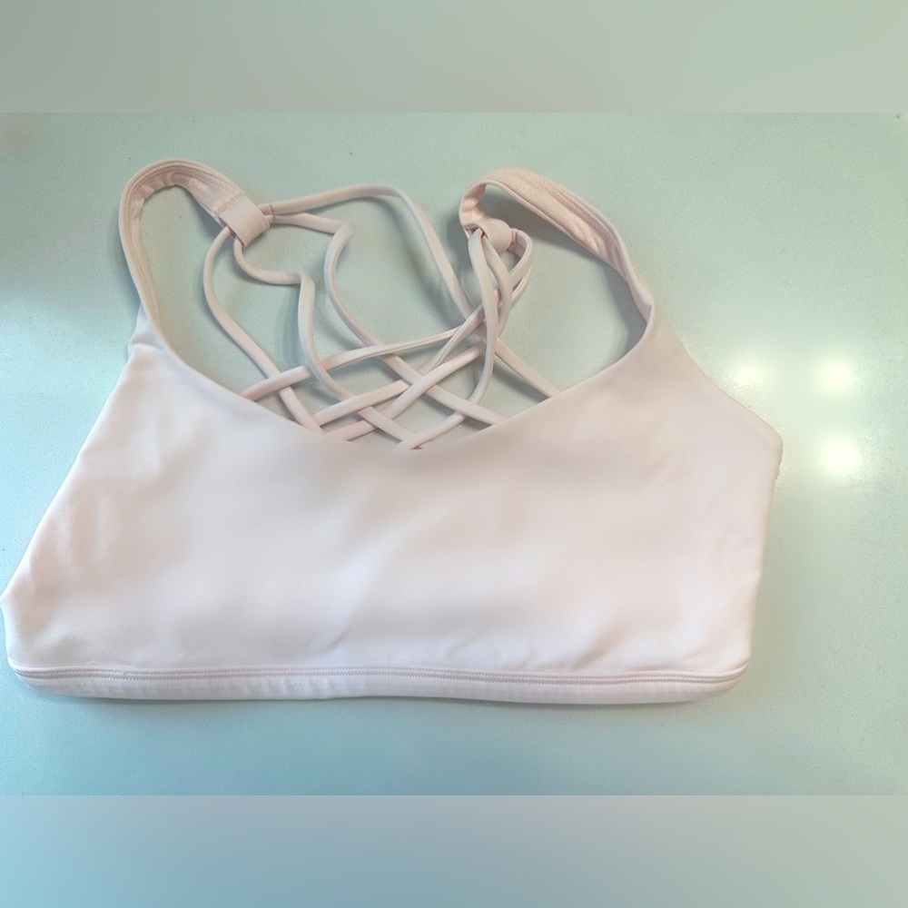 Lululemon Free To Be Wild Bra sz8